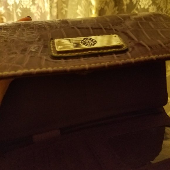 GORGEOUS PURPLE ANIMAL EMBOSSED WALLET WITH CHECK BOOK HLD AND CREDIT CARD SLOTS - Picture 12 of 13